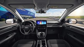 Haval M6: салон, торпедо и руль