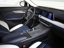 Venucia V-Online (I поколение, 2021 - 2025 г.в.): салон