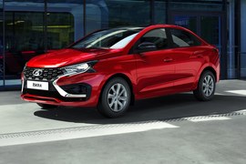 ВАЗ (Lada) Iskra седан: вид спереди сбоку у здания