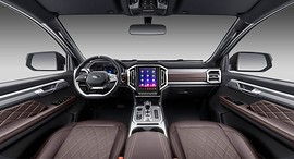 JAC T9: салон, торпедо и руль