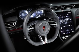 Hongqi H6: салон, панель и руль