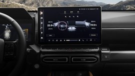 Haval H7: салон, торпедо и руль