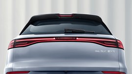 Geely EX5: вид сзади