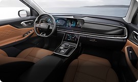 BAIC X75: салон, торпедо и передние кресла
