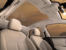 Citroen C4 хэтчбек 5-дв. (II поколение, 2011 - 2015 г.в.): Вид на панорамную стеклянную крышу из салона