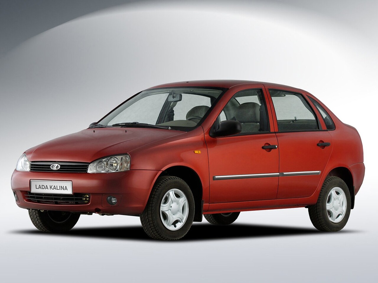 ВАЗ (Lada) Kalina (1118) седан 1.6 (8V) MT Стандарт (11183-31-040): вид спереди сбоку