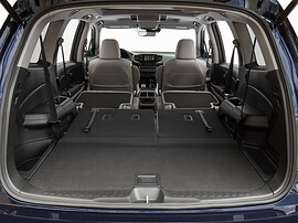 Honda Pilot кроссовер 3.0 AT Lifestyle: Третий ряд со сложенными сиденьями