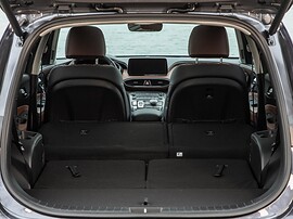 Hyundai Santa Fe (IV поколение рестайлинг, 2020 - 2022 г.в.): Багажник со сложенными сиденьями третьего ряда