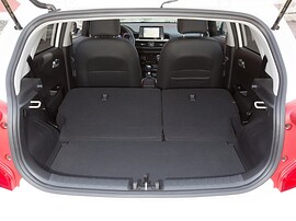KIA Picanto хэтчбек 5-дв. 1.2 AT Prestige: Багажник со сложенными задними сиденьями