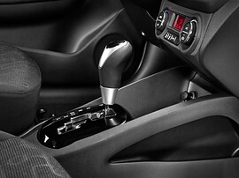 KIA Rio седан (III поколение, 2011 - 2015 г.в.): Крупный план рычага автоматической коробки
