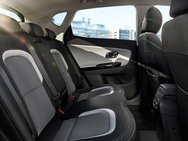 KIA Ceed хэтчбек 5-дв. 1.6 AT Prestige: Задний диван