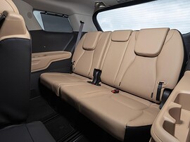 KIA Carnival 2.2 CRDi AT Luxe: Третий ряд сидений