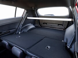 KIA Sportage (IV поколение рестайлинг, 2018 - 2020 г.в.): Багажник со сложенными сиденьями