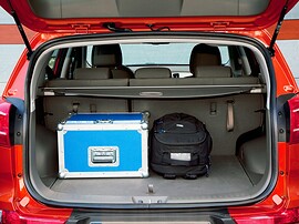 KIA Sportage (III поколение, 2010 - 2014 г.в.): Багажник с кейсом и рюкзаком