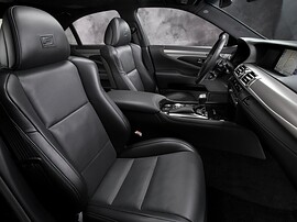 Lexus LS 4.6 AT 460L (Exclusive 5): Сиденье водителя, чёрная кожа
