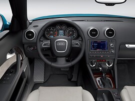 Audi A3 кабриолет 1.8 TFSI AT Attraction