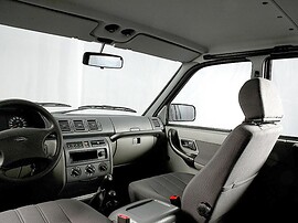 УАЗ Patriot 2.3d MT Comfort: салон