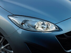 Mazda 5 (III поколение, 2010 - 2015 г.в.): фара