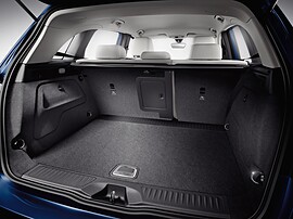 Mercedes-Benz B-Класс 1.6 MT 180: Багажник, вид сзади