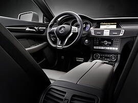 Mercedes-Benz CLS-Класс 2.1 CDI AT 250: Салон, вид на водительское место
