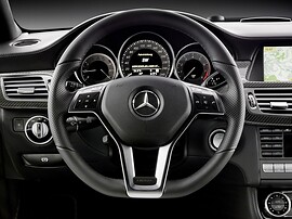 Mercedes-Benz CLS-Класс 2.1 CDI AT 250: Руль и приборная панель крупным планом