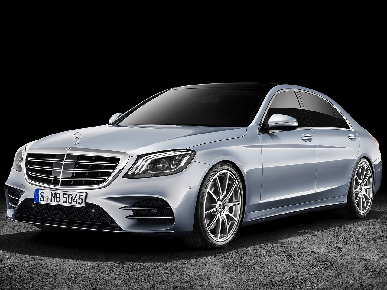 Mercedes-Benz S-Класс седан (W222 рестайлинг, 2017 - 2020 г.в.): Три четверти спереди в студии