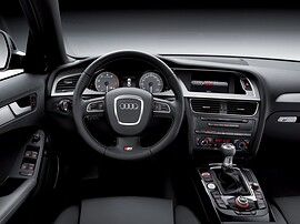 Audi S4 седан 3.0 TFSI quattro MT