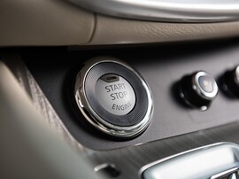 Nissan Murano (III поколение, 2016 - 2022 г.в.): Кнопка запуска двигателя на панели