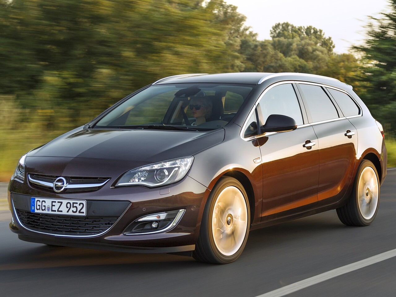 Opel Astra универсал (J рестайлинг, 2012 - 2015 г.в.)