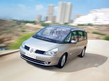 Renault Espace минивэн: Три четверти спереди в движении