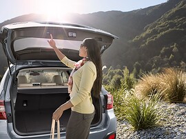 Subaru Outback (V поколение рестайлинг, 2018 - 2021 г.в.): Открытая задняя дверь