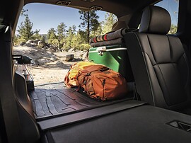 Subaru Forester (SK рестайлинг, 2021 - 2022 г.в.): Багажник со сложенными сиденьями