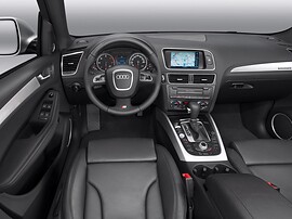Audi Q5 2.0 TFSI quattro MT