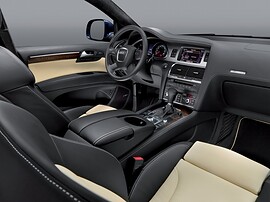 Audi Q7 6.0 V12 TDI quattro AT: Центральный тоннель и переднее сиденье