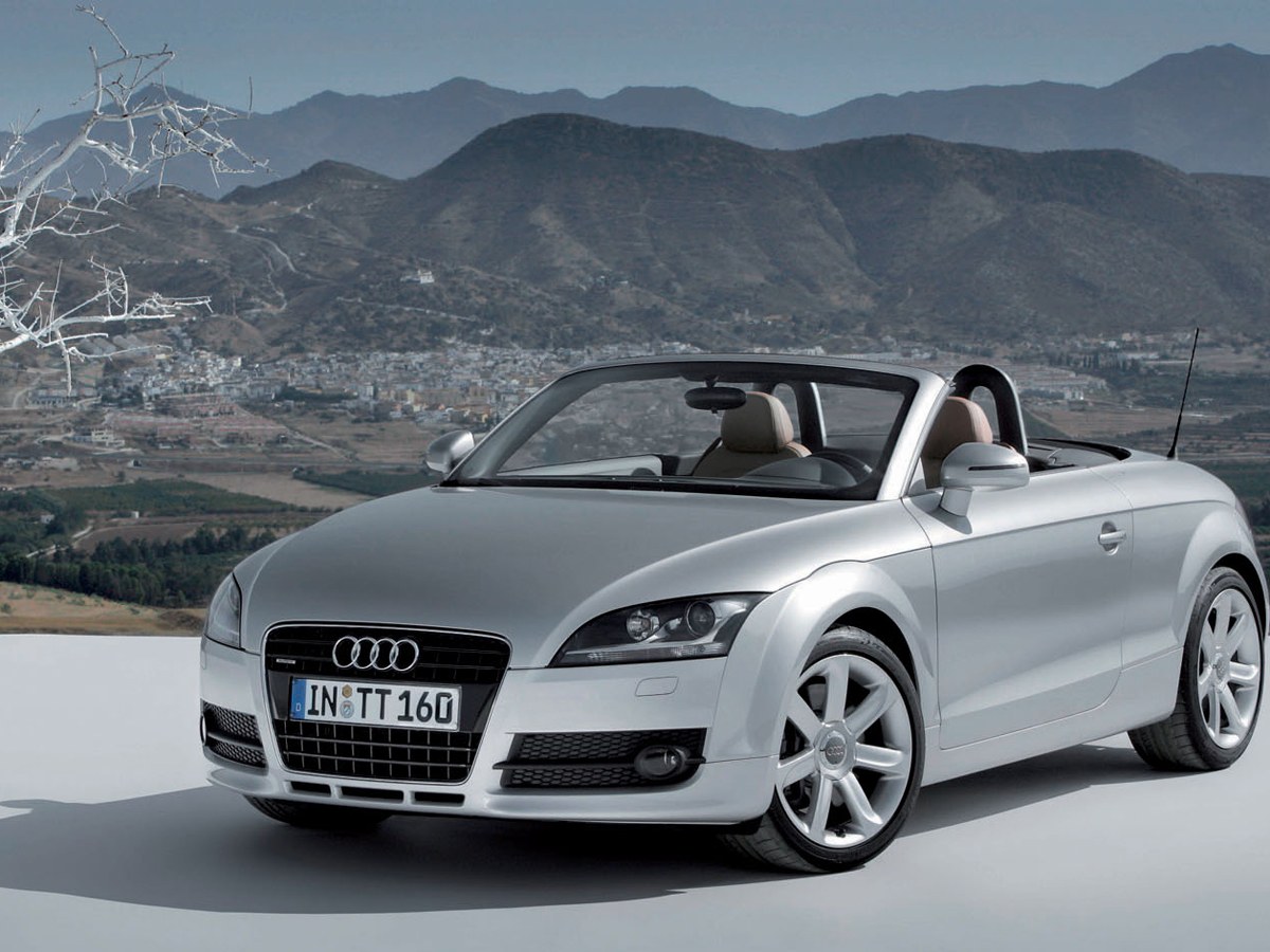 Audi TT родстер (8J, 2007 - 2014 г.в.): На фоне горного пейзажа
