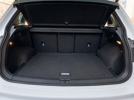 Volkswagen Tiguan 1.4 (150 л.с.) AT Respect: Багажник