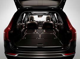 Volvo XC90 2.0d AT R-Design (5 мест): Багажник со сложенными сиденьями