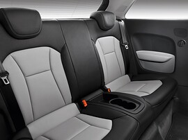 Audi A1 хэтчбек 3-дв. 1.4 TFSI AT Attraction: Задний ряд сидений