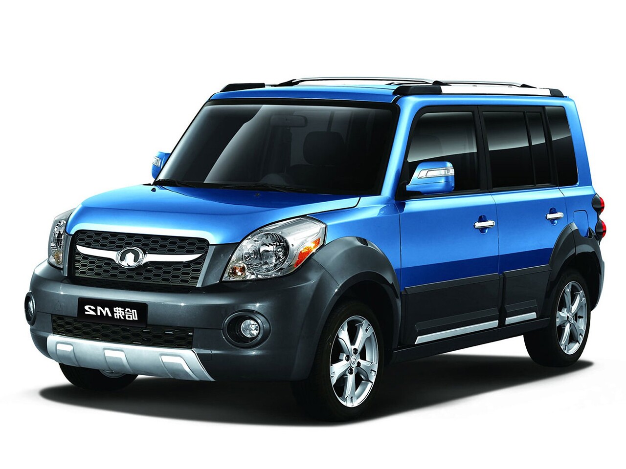 Great Wall Hover M2 (I поколение рестайлинг, 2010 - 2014 г.в.): Три четверти спереди, синий кузов