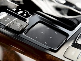 Audi A7 лифтбек (I поколение, 2010 - 2014 г.в.): Сенсорная панель MMI
