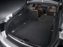 Audi A7 лифтбек (I поколение, 2010 - 2014 г.в.): Багажник со сложенным сиденьем