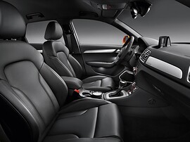 Audi Q3 (I поколение, 2011 - 2014 г.в.): Передние сиденья в чёрной коже