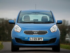 KIA Venga (I поколение, 2010 - 2015 г.в.): Спереди на дороге