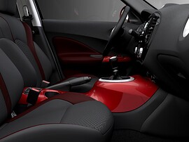 Nissan Juke (YF15, 2011 - 2014 г.в.): Салон, вид с заднего ряда