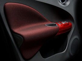 Nissan Juke (YF15, 2011 - 2014 г.в.): Панель двери