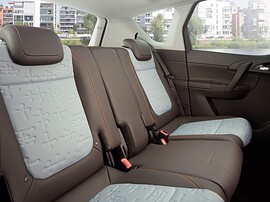 Opel Meriva 1.4 Turbo (140 л.с.) MT Active: Задний ряд сидений