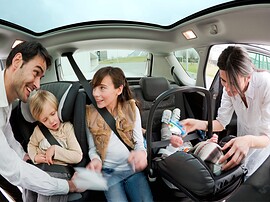 Opel Meriva 1.4 Turbo (140 л.с.) MT Active: Салон с панорамной крышей