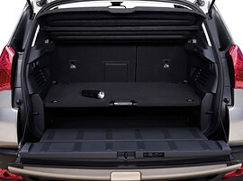 Peugeot 3008 1.6 THP MT Active: Багажник, полка
