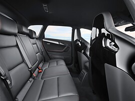 Audi RS3 хэтчбек 5-дв. 2.5 TFSI quattro AT: Задний ряд сидений