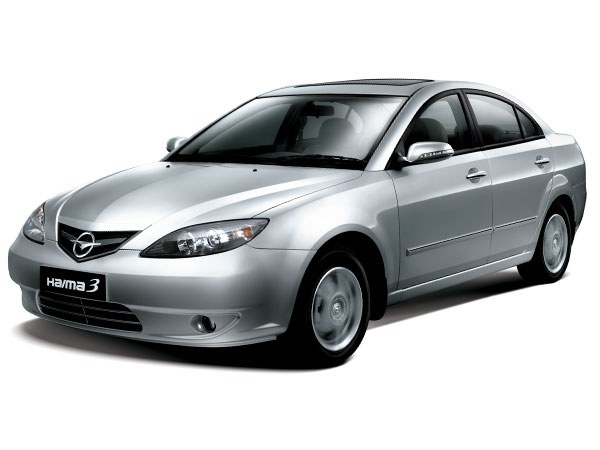 Haima 3 седан 1.8 MT Basic: Три четверти спереди в студии